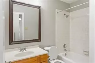 3103 Lazy Brook Dr, Sugar Land, TX 77479 - Photo 8