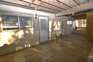 82 Harbor Ln, Kemah, TX 77565 - Photo 32