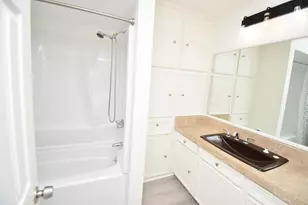 82 Harbor Ln, Kemah, TX 77565 - Photo 14