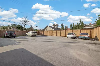 1217 Heights Boulevard #6, Houston, TX 77008 - Photo 18