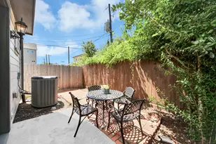 923 Byrne St, Houston, TX 77009 - Photo 28
