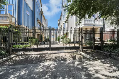 923 Byrne Street, Houston, TX 77009 - Photo 30