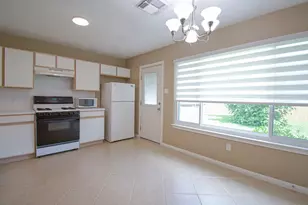 16123 Canaridge Dr, Houston, TX 77053 - Photo 10