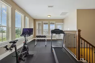 803 Algona Ave, Houston, TX 77008 - Photo 12