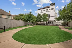 803 Algona Ave, Houston, TX 77008 - Photo 16