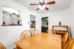 2202 Eaves Dr, Baytown, TX 77520 - Photo 10