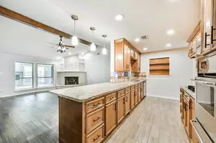 5111 Regal Pine Way, Friendswood, TX 77546 - Photo 6