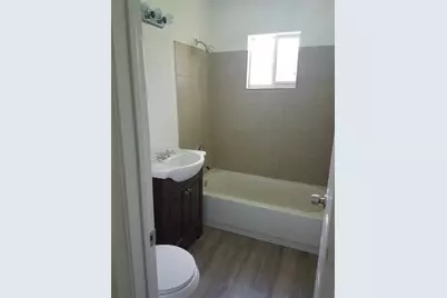 5209 Tarawa Road, Houston, TX 77033 - Photo 10