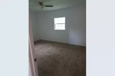 5209 Tarawa Road, Houston, TX 77033 - Photo 4