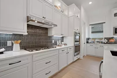 13335 Valley Orchard, Tomball, TX 77375 - Photo 4