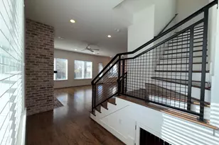 2807 Old Pecan Grove Ln, Houston, TX 77092 - Photo 6