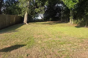 2 Brandon St, Houston, TX 77051 - Photo 1