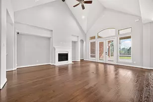 14010 S Evergreen Ridge Ct, Conroe, TX 77384 - Photo 12