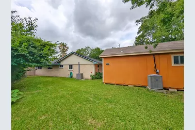 4919 Connorvale Road, Houston, TX 77039 - Photo 32