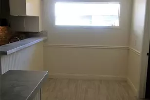 8719 Manhattan Dr, Houston, TX 77096 - Photo 12