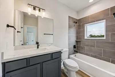 13163 Perennial Springs Drive, Houston, TX 77048 - Photo 12