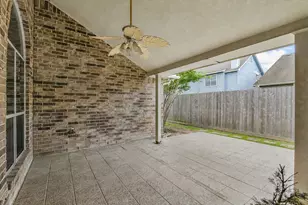 9702 Beckwood Post Dr, Houston, TX 77095 - Photo 36