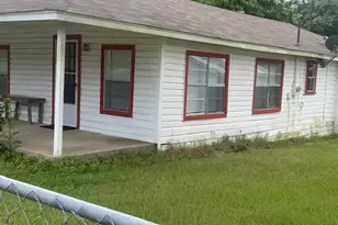 850 Slade St, Coldspring, TX 77331 - Photo 4