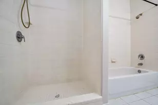 4230 Benard, Pasadena, TX 77503 - Photo 12