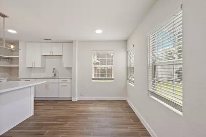 10106 Burman Street, Houston, TX 77029 - Photo 8