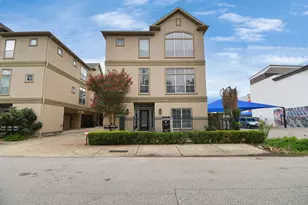 915 Asbury St, Houston, TX 77007 - Photo 2