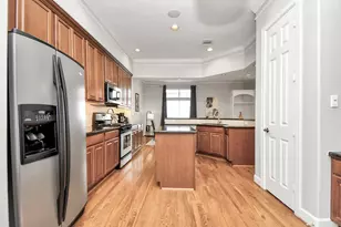 915 Asbury St, Houston, TX 77007 - Photo 24