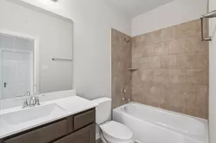 347 Bay Oaks St, La Porte, TX 77571 - Photo 18