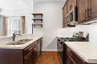 904 W 20th St, Houston, TX 77008 - Photo 6