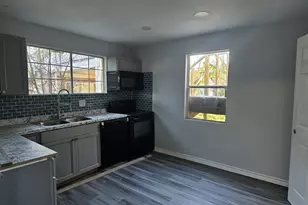 2634 Tidewater Dr, Houston, TX 77045 - Photo 6