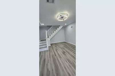 2634 Tidewater Drive, Houston, TX 77045 - Photo 2