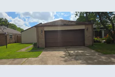 2207 Saint James Court, Missouri City, TX 77459 - Photo 1