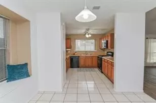 14107 Mary Sue Ct, Sugar Land, TX 77498 - Photo 12