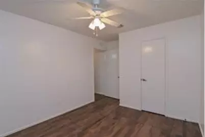 14107 Mary Sue Court, Sugar Land, TX 77498 - Photo 24