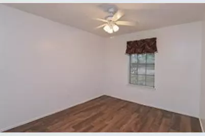 14107 Mary Sue Court, Sugar Land, TX 77498 - Photo 18