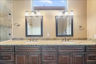 1518 Amundsen St, Houston, TX 77009 - Photo 30