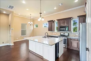 1518 Amundsen St, Houston, TX 77009 - Photo 18