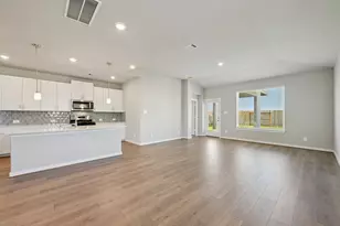 5117 Redbud Vly Dr, Pearland, TX 77584 - Photo 2