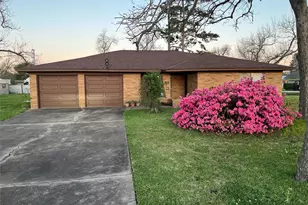 1202 Pecan St, Channelview, TX 77530 - Photo 1