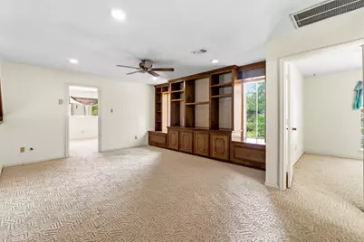 16 Terravale Court, The Woodlands, TX 77381 - Photo 24