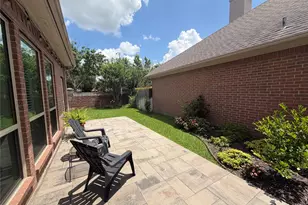 13722 Aspen Cove Dr, Houston, TX 77077 - Photo 24