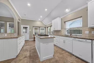 9118 Sunny Ridge Drive, Houston, TX 77095 - Photo 14