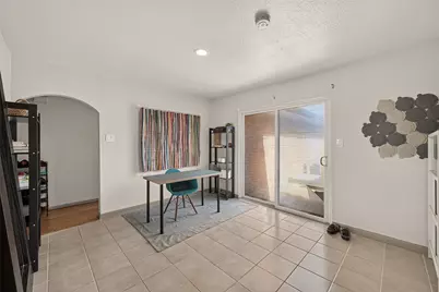 10935 Timberoak Drive, Houston, TX 77043 - Photo 8