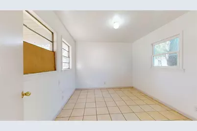 3826 Landa Lane, Houston, TX 77023 - Photo 14