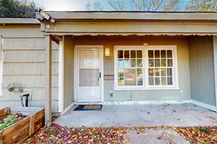 3826 Landa Ln, Houston, TX 77023 - Photo 2