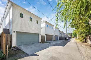 411 W 24th St, Houston, TX 77008 - Photo 32