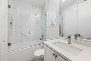 411 W 24th St, Houston, TX 77008 - Photo 30