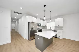 8324 Corinth St, Houston, TX 77051 - Photo 6