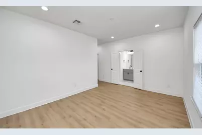 8324 Corinth Street, Houston, TX 77051 - Photo 14