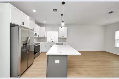 8324 Corinth Street, Houston, TX 77051 - Photo 10