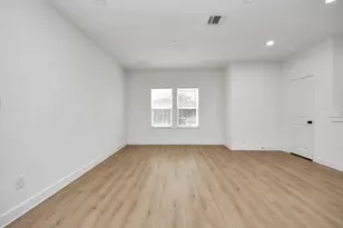 8324 Corinth St, Houston, TX 77051 - Photo 12